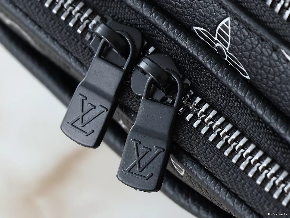 Vuitton 8756 Messenger Louis For Bags Unisex Soft 1102